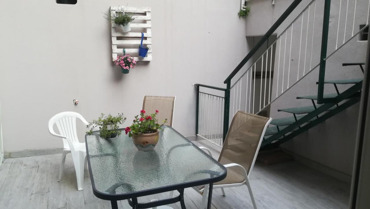 Miriamare Apartment